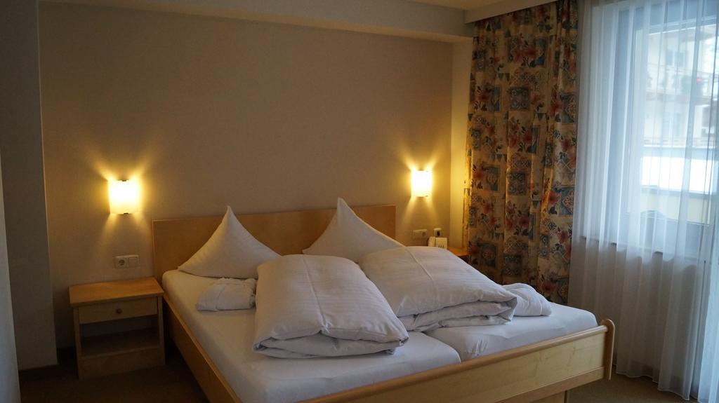 Hotel Alpina Saalbach-Hinterglemm Eksteriør bilde